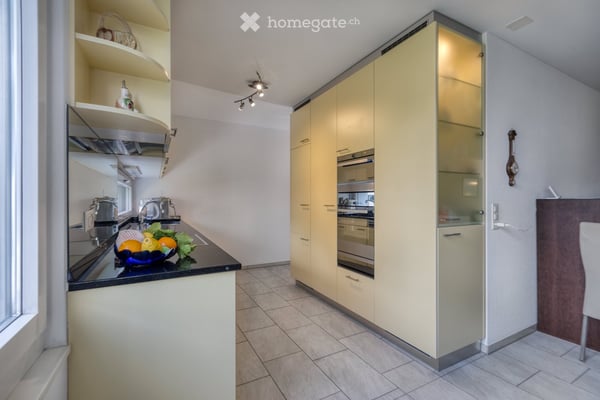 Grosszügige 3.5-Zimmer-Wohnung im ruhigen Wohnpark Feldhof in Zug 8