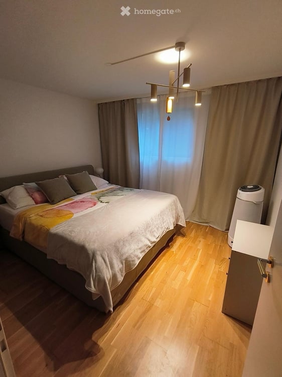 Grosszügige 5.5-Zimmer-Wohnung mit Balkon und schöner Aussicht in Küsnacht ZH 10