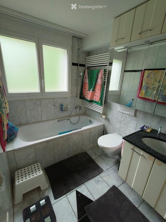Grosszügige 5.5-Zimmer-Wohnung mit Balkon und schöner Aussicht in Küsnacht ZH 7