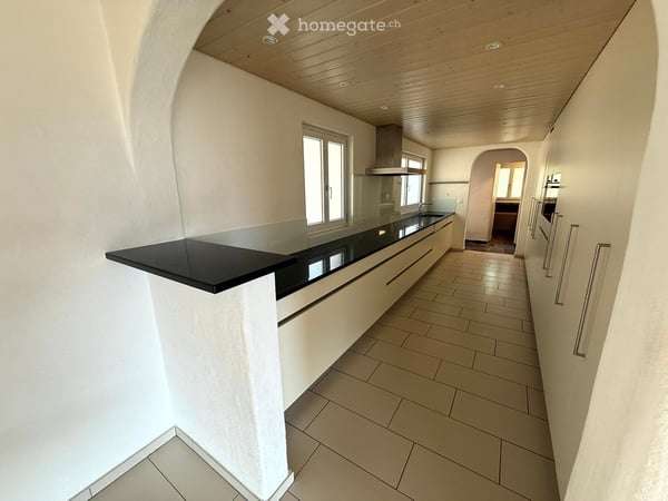 Charmante 6.5-Zimmer-Ferienwohnung in Laax – sofort verfügbar 4