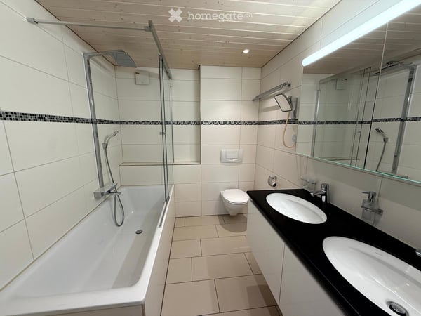 Charmante 6.5-Zimmer-Ferienwohnung mit Garten in Laax – sofort verfügbar 14