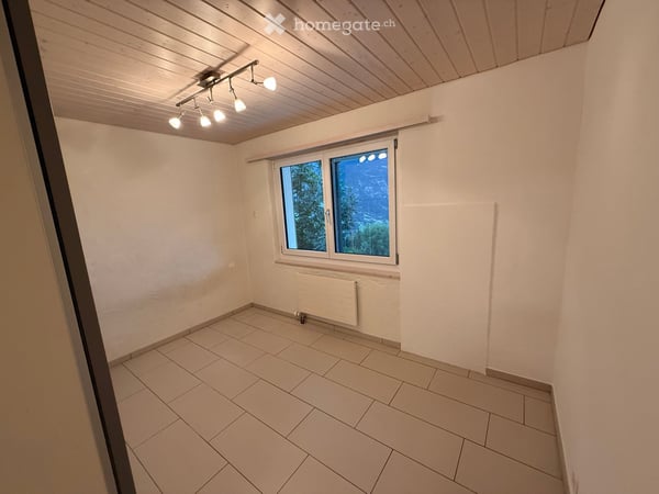 Charmante 6.5-Zimmer-Ferienwohnung mit Garten in Laax – sofort verfügbar 12