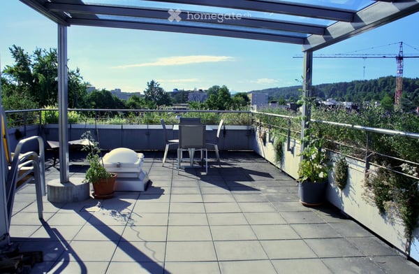 Lichtdurchflutete Wohnung mit grosser privater Dachterrasse (inklusive Parkplatz) 13