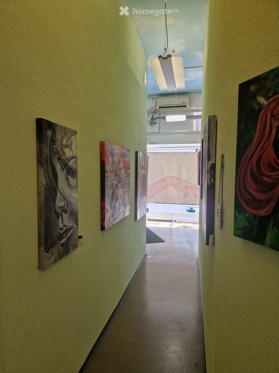 Ladenfläche / Studio / Salon / Gewerbe möbeliert inkl. 2 reservierte Parkplätze in Zürich 7