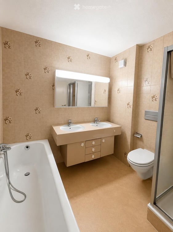 Charmante 6.5-Zimmer-Wohnung mit Kamin und Balkon in Basel 6