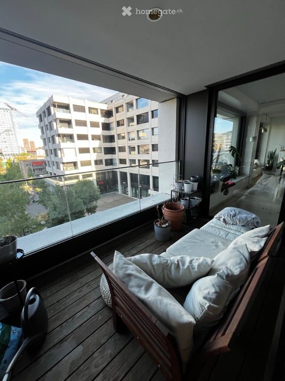 Moderne 5.5-Zimmer-Wohnung mit Balkon und Aussicht in Zürich-Altstetten 6
