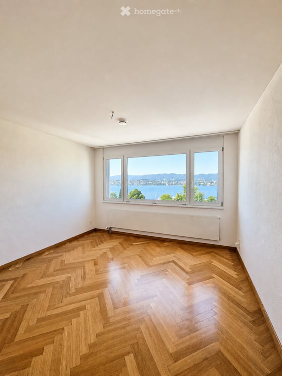 Exklusive 4.5-Zimmer-Attikawohnung mit Seesicht pur – 3 Terrassen und 131.4 m² Wohlfühlräume ❤️ 16