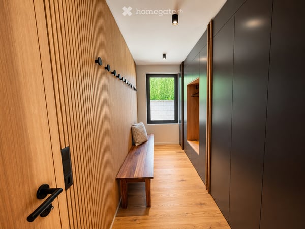 Traumhafte möblierte 4-Zimmer-Wohnung in bester Lage | 2 Parkplätze | Eigentumsstandart 7