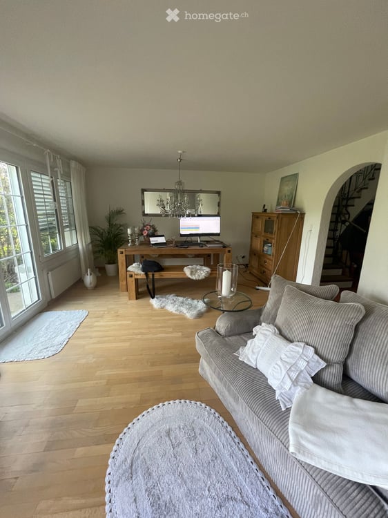 Charmante 3.5-Zimmer-Maisonette-Gartenwohnung mit grossem Privatgarten – Hunde willkommen 4