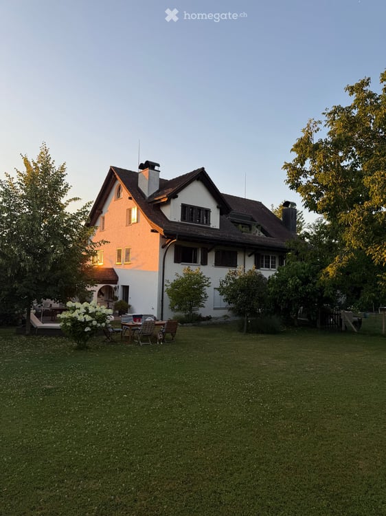 Charmante 3.5-Zimmer-Maisonette-Gartenwohnung mit grossem Privatgarten – Hunde willkommen 1