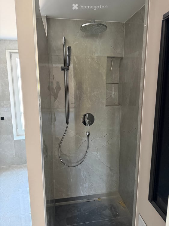Helle 4.5-Zimmer-Dachwohnung in Rüti ZH – Sofort verfügbar! 6
