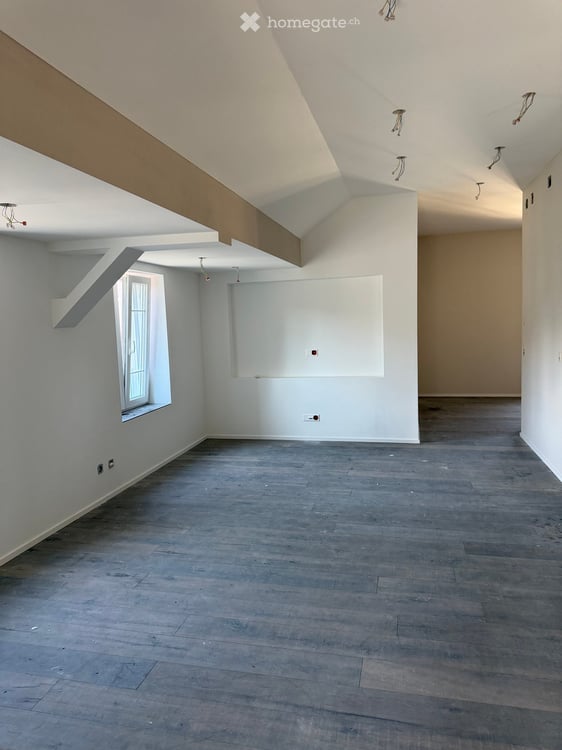 Helle 4.5-Zimmer-Dachwohnung in Rüti ZH – Sofort verfügbar! 8