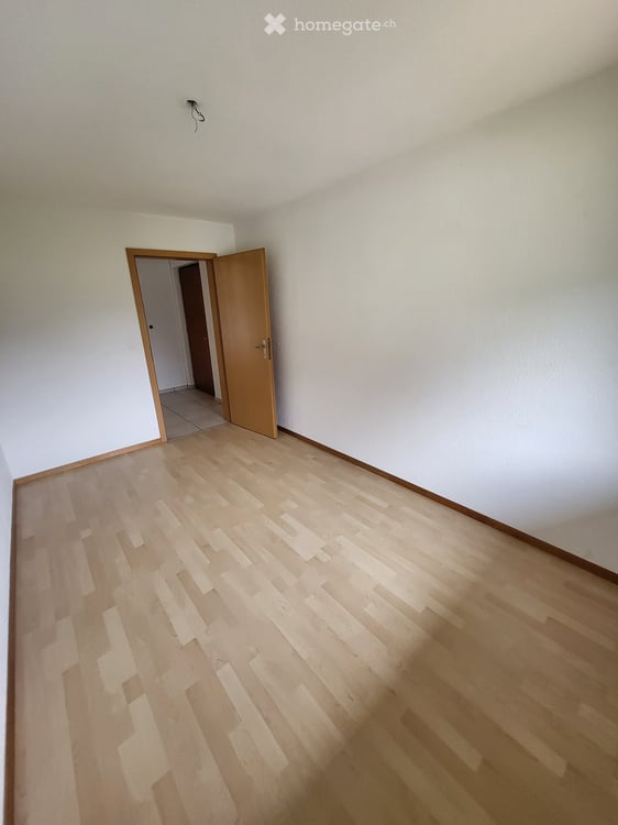 Appartement 3.5 pièces lumineux avec balcon à Biel/Bienne 6