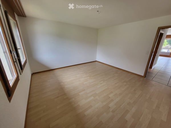 Appartement 3.5 pièces lumineux avec balcon à Biel/Bienne 4