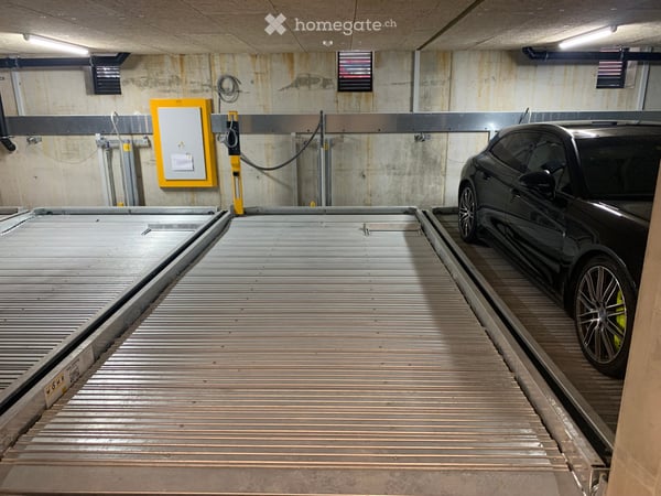 Ampio attico di lusso a Muralto 13