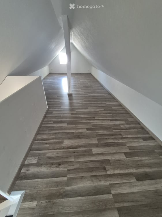 Charmante 3-Zimmer-Dachgeschosswohnung in Lupfig – ab sofort verfügbar 9