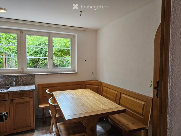 Charmantes 6-Zimmer-Zweifamilienhaus in Zwingen – ruhige Lage mit schöner Aussicht 9