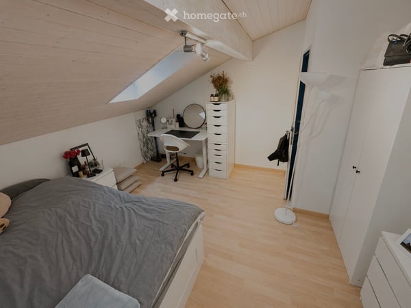 Charmante Dachwohnung an ruhiger Lage 7
