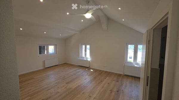 Helle 3.5-Zimmer-Dachwohnung in Zizers – ab August 2026 zu vermieten