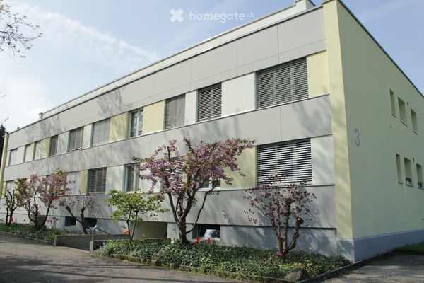 Sehr schöne 4 1/2 Zimmerwohnung in hervorragender Lage 1
