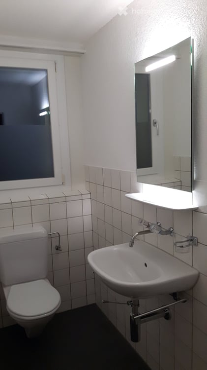 Sehr schöne 4 1/2 Zimmerwohnung in hervorragender Lage 8