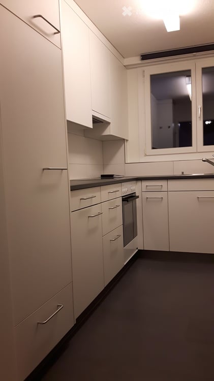 Sehr schöne 4 1/2 Zimmerwohnung in hervorragender Lage 4