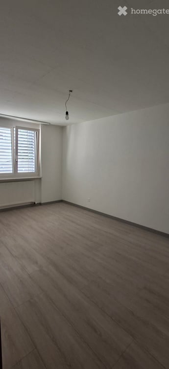 Bel appartement de 4 pièces au rez-de-chaussée avec terrasse couverte 13