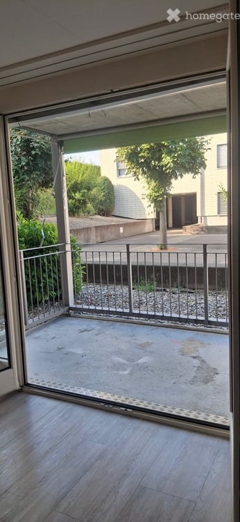 Bel appartement de 4 pièces au rez-de-chaussée avec terrasse couverte 6