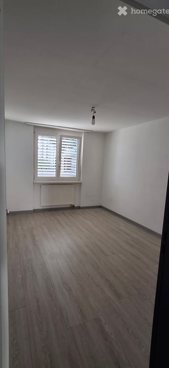 Bel appartement de 4 pièces au rez-de-chaussée avec terrasse couverte 12