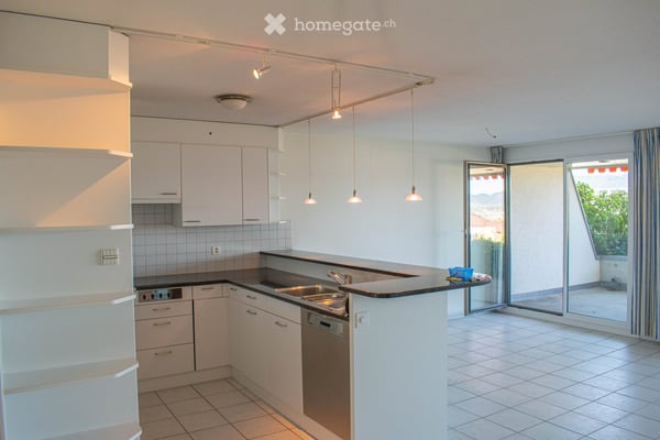 Charmante 4.5-Zimmer-Wohnung mit Berg- und Seesicht in Herrliberg 6