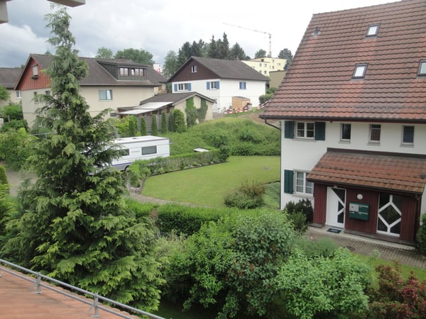 Charmanter 3.5-Zimmer-Hausteil mit separatem Eingang und zwei Aussenparkplätzen 15