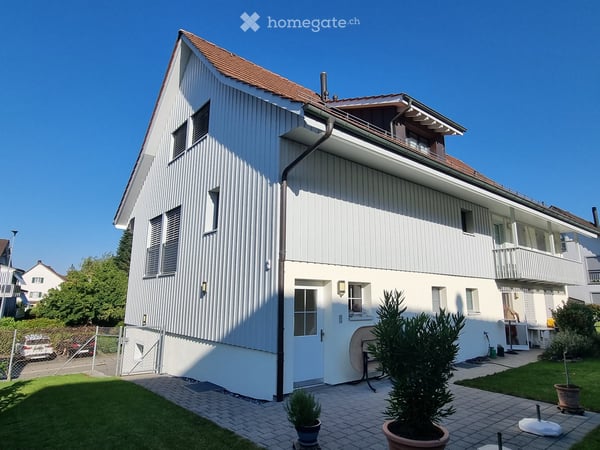 Charmanter 3.5-Zimmer-Hausteil mit separatem Eingang und zwei Aussenparkplätzen 17