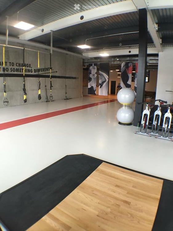 A remettre - Grand espace fitness haut de gamme de 430 m² à Puidoux 2