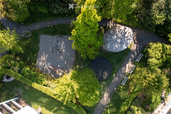 Helle 3.5-Zimmer-Wohnung mit Loggia und Cheminée im Dahlienpark in Unterengstringen 16