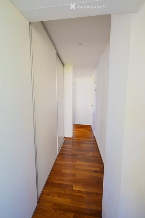 Helle 3.5-Zimmer-Wohnung mit Loggia und Cheminée im Dahlienpark in Unterengstringen 13