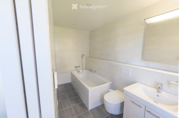 Helle 3.5-Zimmer-Wohnung mit Loggia und Cheminée im Dahlienpark in Unterengstringen 11
