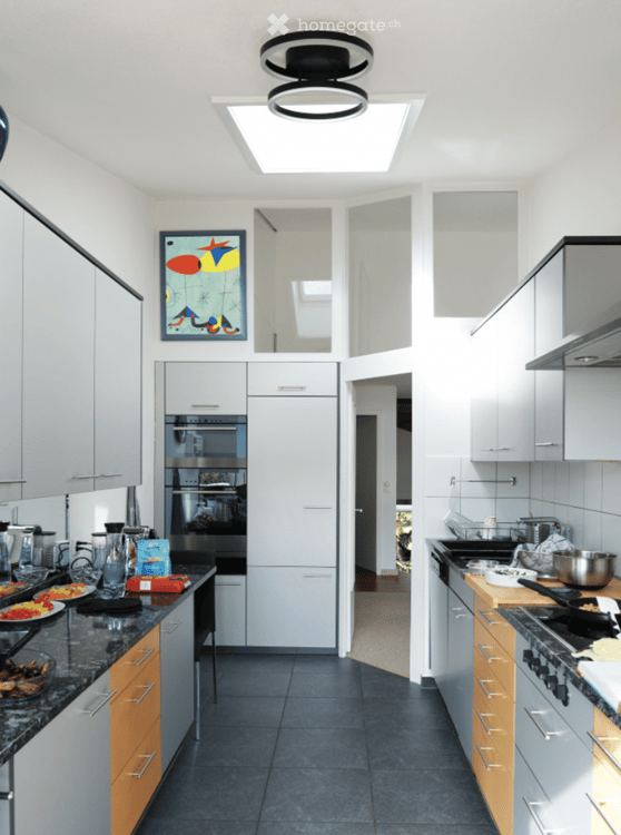 Charmantes 7.5 Zimmer Einfamilienhaus mit Entwicklungspotenzial in Meggen, Luzern 3