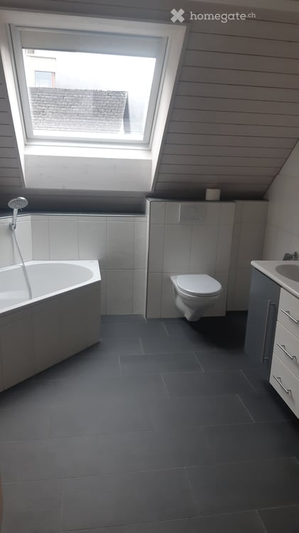 6.5-Zimmer-Einfamilienhaus mit Bergblick in Schänis 5