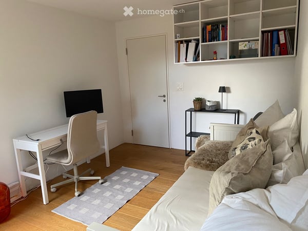 Top moderner, grosszügiger Neubau an traumhafter Lage, mit Balkon, Garten und eigenem Eingang. 9