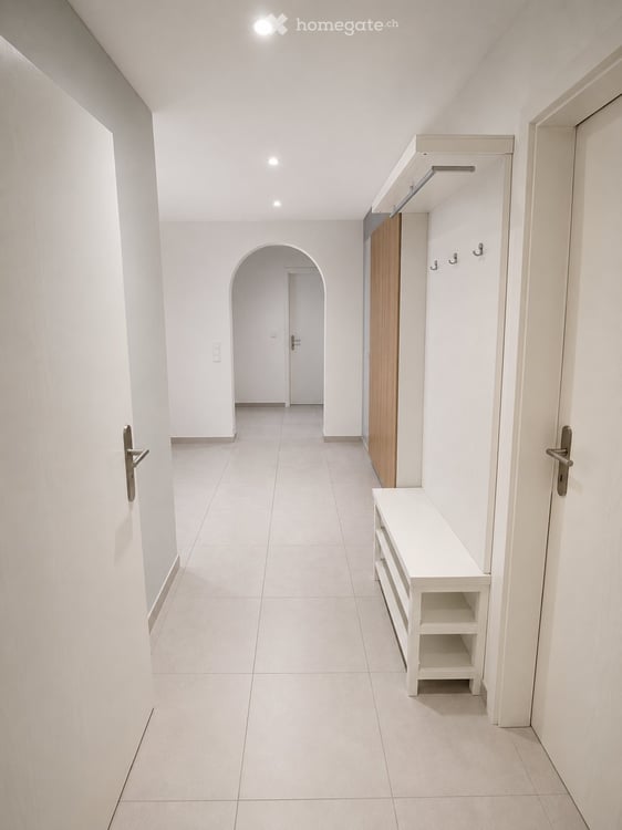 Helle 3.5-Zimmer-Wohnung mit Balkon in Safenwil 8