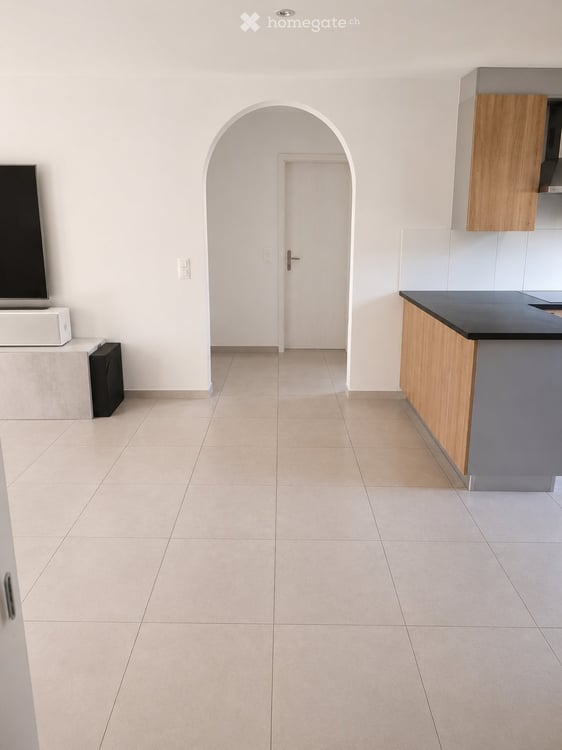 Helle 3.5-Zimmer-Wohnung mit Balkon in Safenwil 5