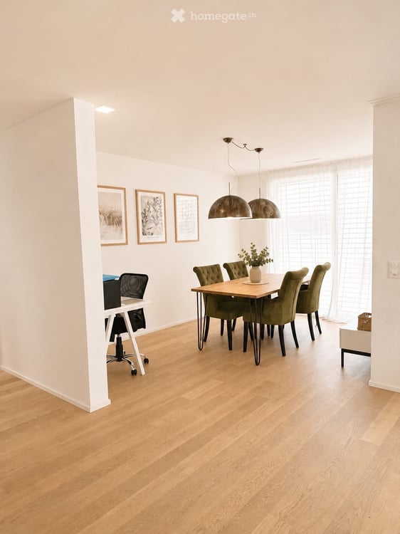 Moderne 4-Zimmer-Attikawohnung mit hochwertigem Ausbaustandard in Steinhausen 3