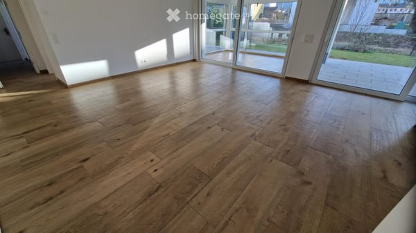 Moderne Wohnung mit eingezäuntem grossen Garten (Hund erlaubt) 4