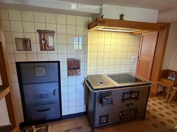 5.5-Zimmer Bauernhaus mit Seele in Killwangen | 3 Schlafzimmer, Garten, 2 PP | Schule 200m,28min ZHB 19