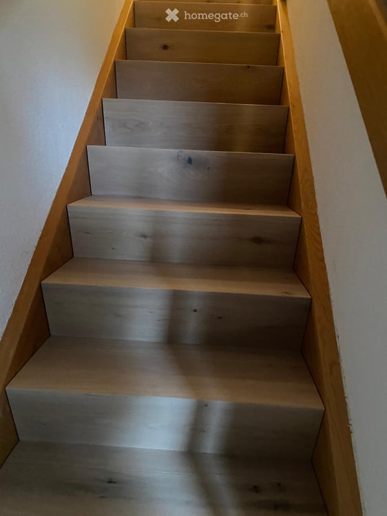 5.5-Zimmer Bauernhaus mit Seele in Killwangen | 3 Schlafzimmer, Garten, 2 PP | Schule 200m,28min ZHB 16