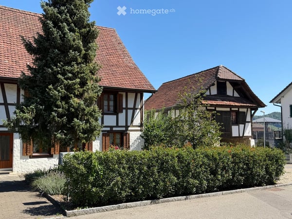 5.5-Zimmer Bauernhaus mit Seele in Killwangen | 3 Schlafzimmer, Garten, 2 PP | Schule 200m,28min ZHB 5