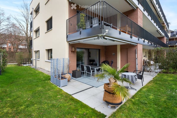 Moderne 3.5-Zimmer-Gartenwohnung in Seuzach – Erdgeschoss mit zwei Sitzplätzen 14