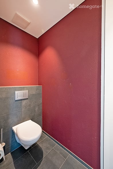 Helle 3.5-Zimmer-Dachwohnung mit Balkon in Speicher AR 13