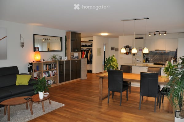 Helle, moderne 4.5-Zimmer-Wohnung in Uznach 5