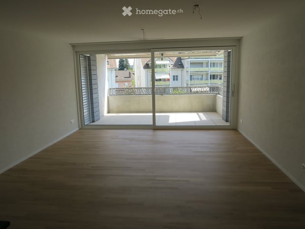 Moderne 3.5-Zimmer-Wohnung mit Balkon an zentraler Lage 4
